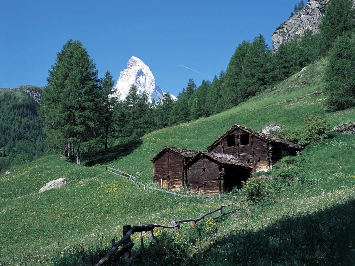 Apartment Silence-1 By Interhome Zermatt Bagian luar foto