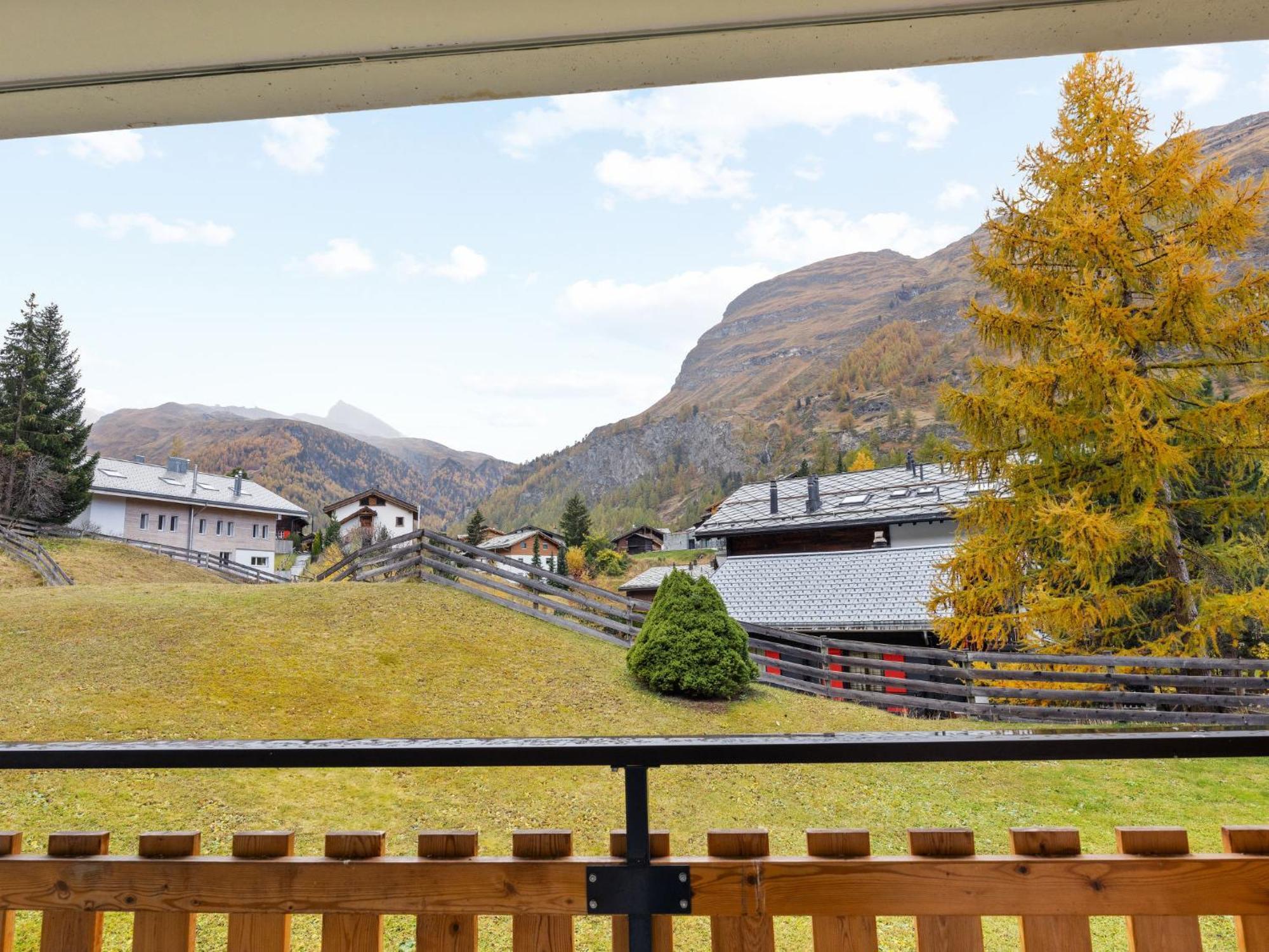 Apartment Silence-1 By Interhome Zermatt Bagian luar foto